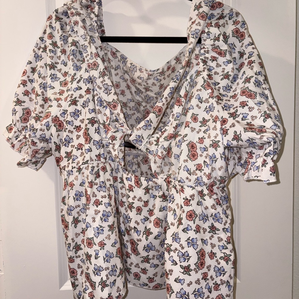 SHEIN White Floral Blouse with Red and Blue Accents